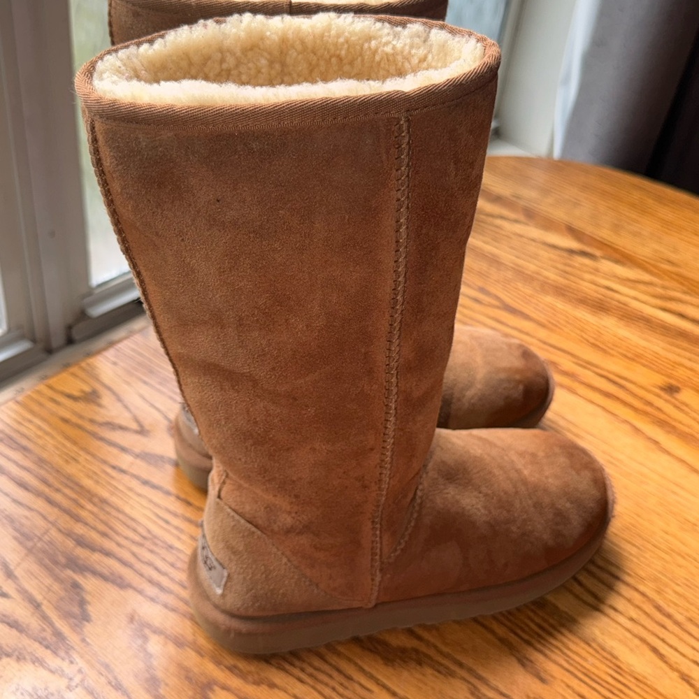 UGG Brown Shearling-Lined Boots size 7 - Picture 3 of 11